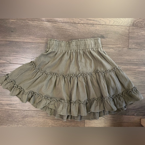 Tiered Khaki Army Green Mini Skirt - Picture 4 of 5